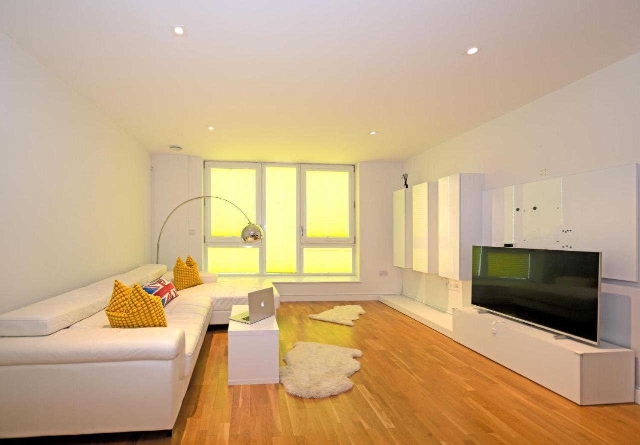 Appartamento Kew Bridge Penthouse Londra Esterno foto